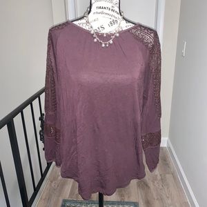 🎉 Ann Taylor Loft Long Sleeve Top 🎉